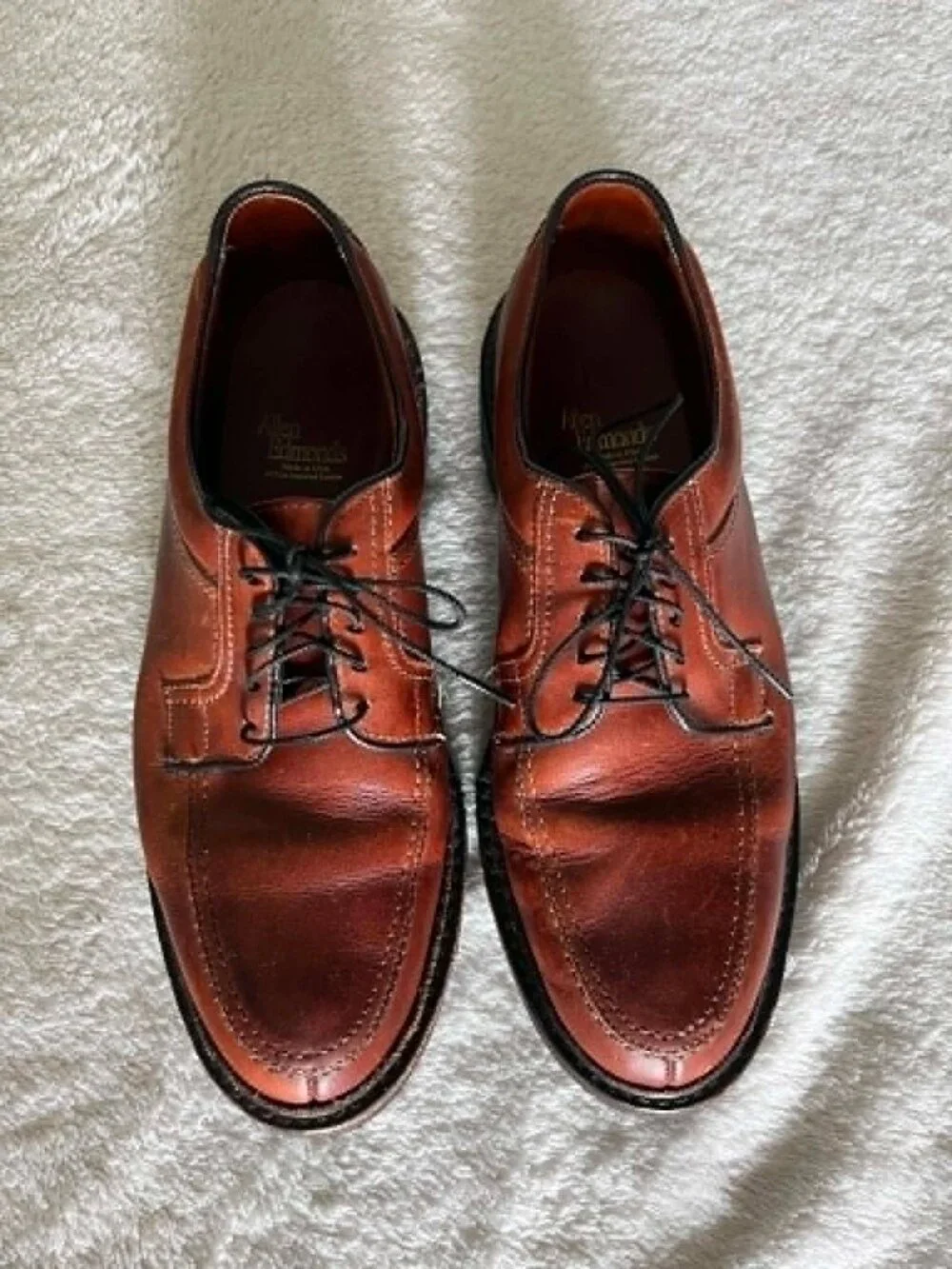 Allen Edmonds Wilbert Shoes in Chili Brown Leather with a split Moc Toe size 9D